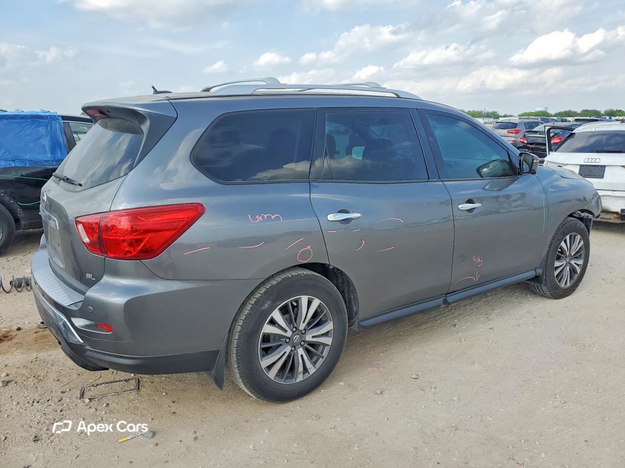 Nissan Pathfinder 2017