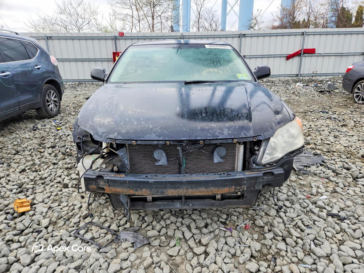 Toyota Avalon 2008