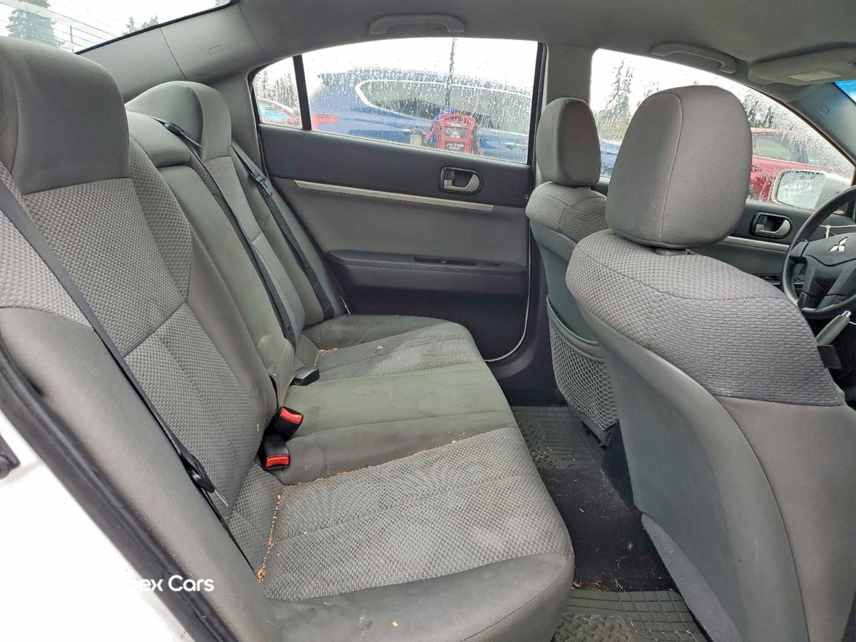 Mitsubishi Galant 2010