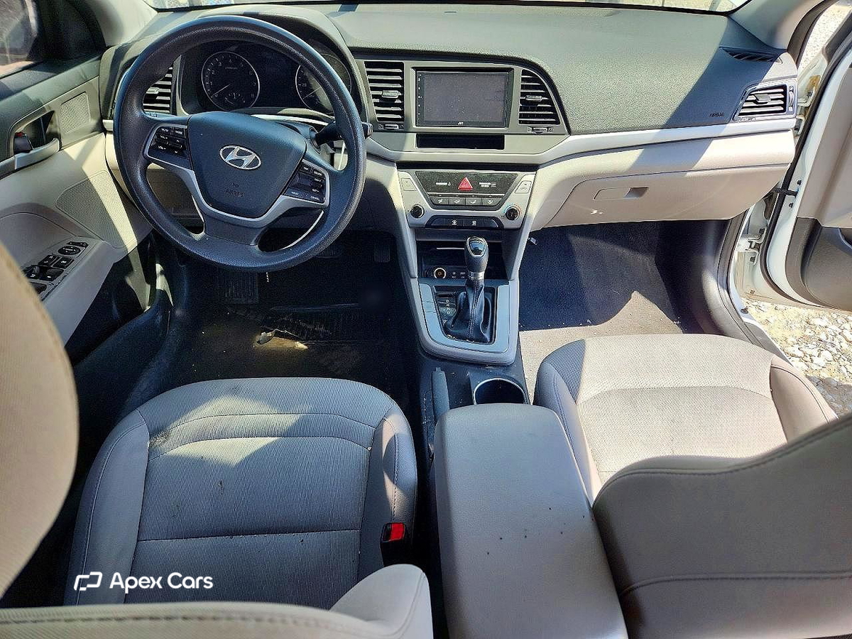 Hyundai Elantra 2017