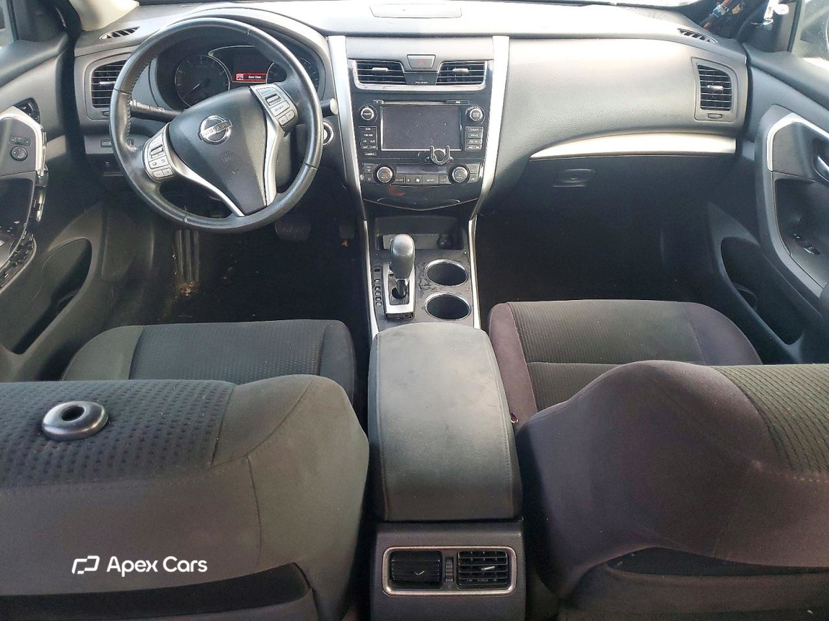 Nissan Altima 2015