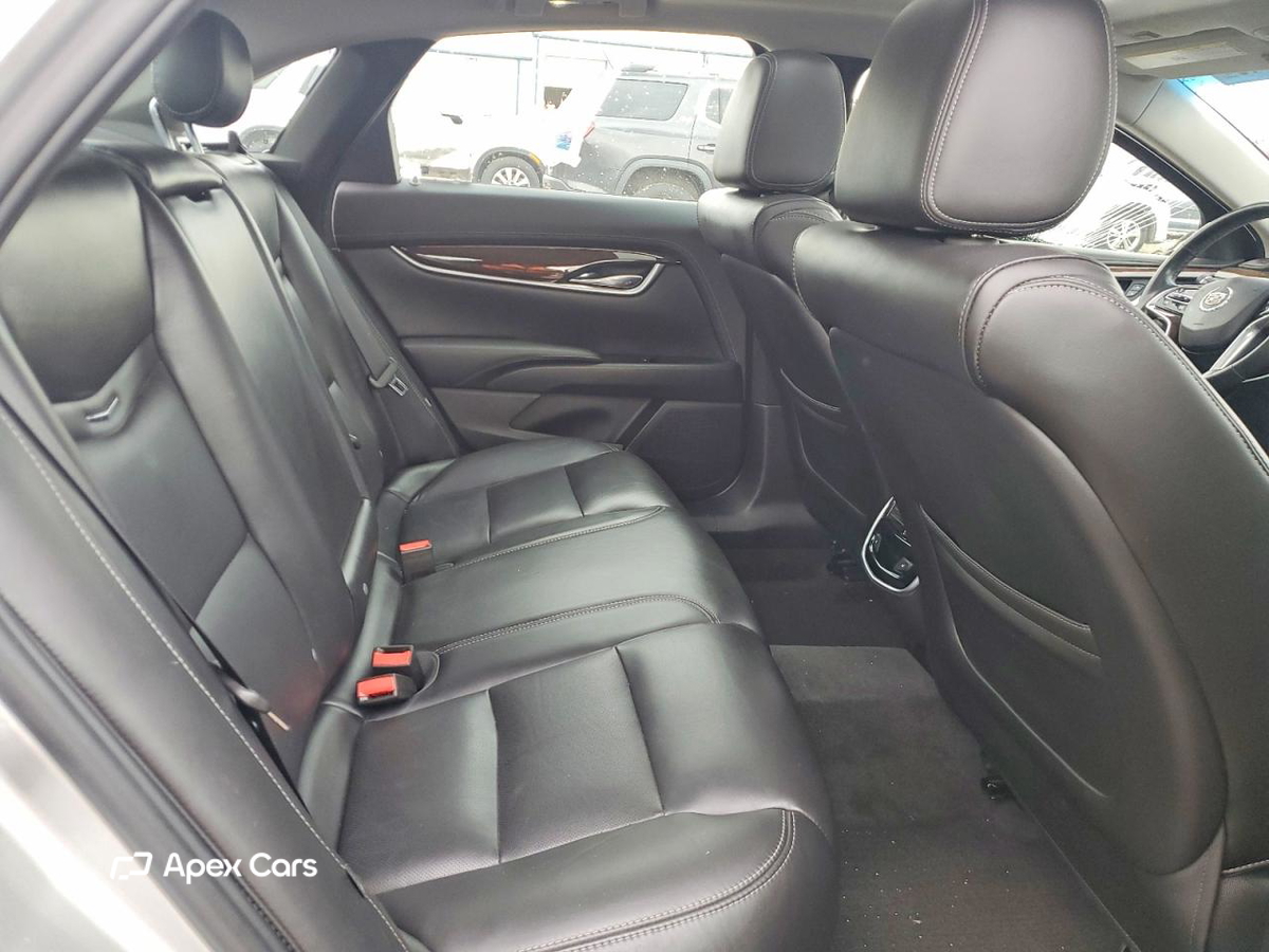 Cadillac XTS 2015
