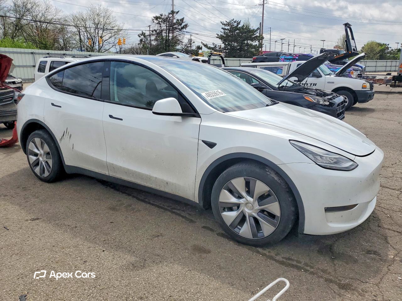 Tesla Model Y 2023