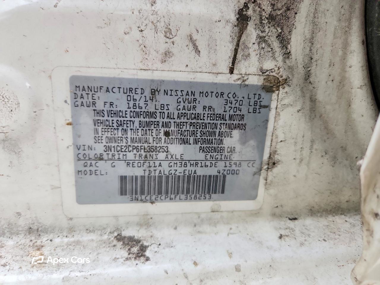Nissan Versa 2015