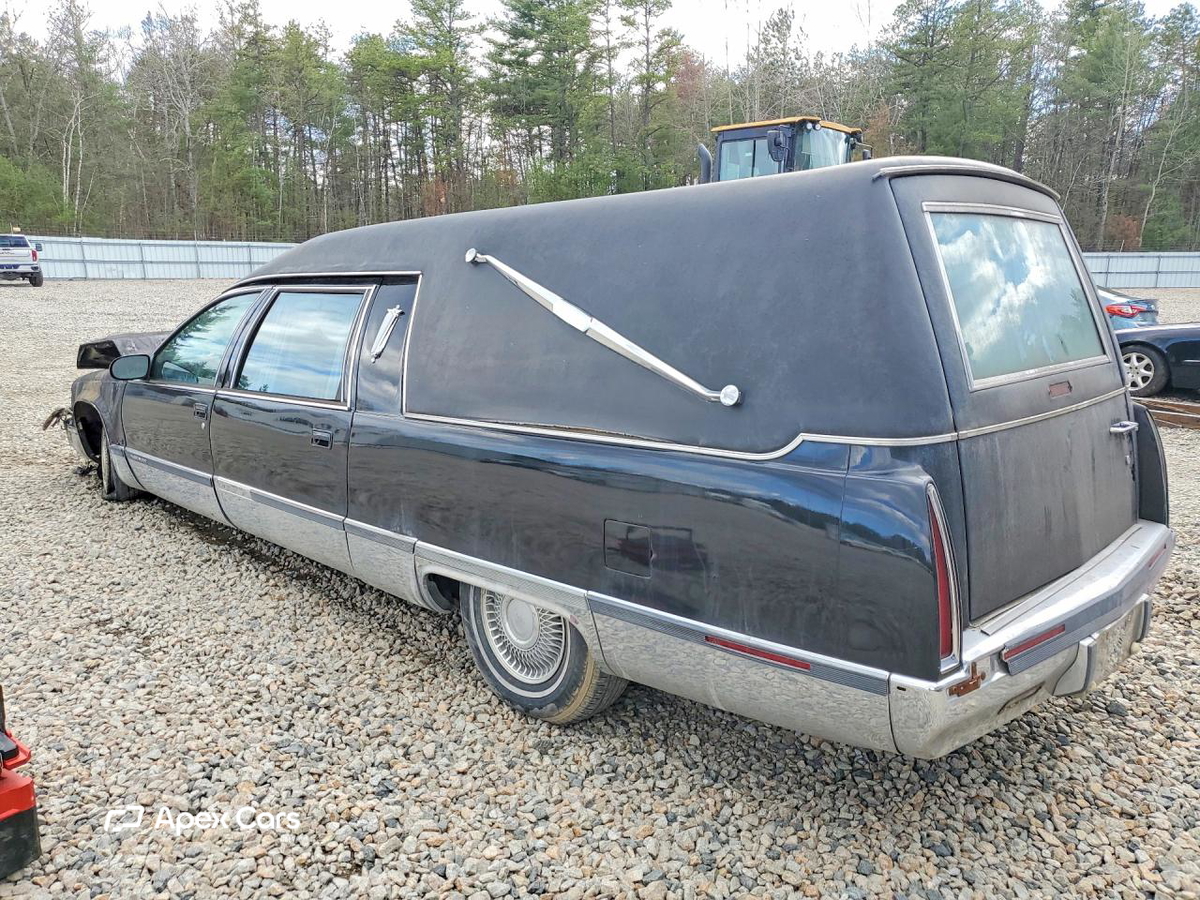 Cadillac  1996