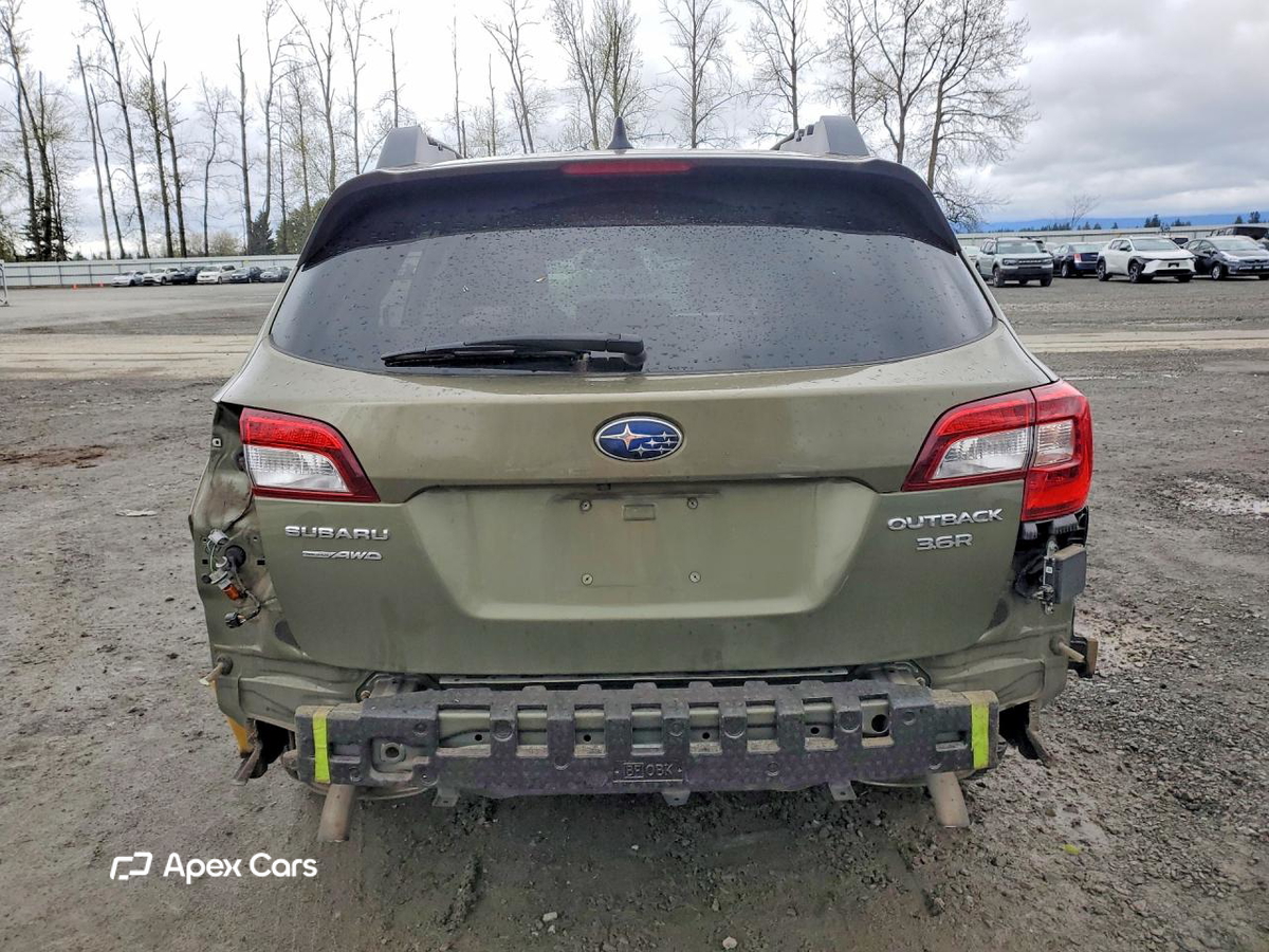 Subaru Outback 2016