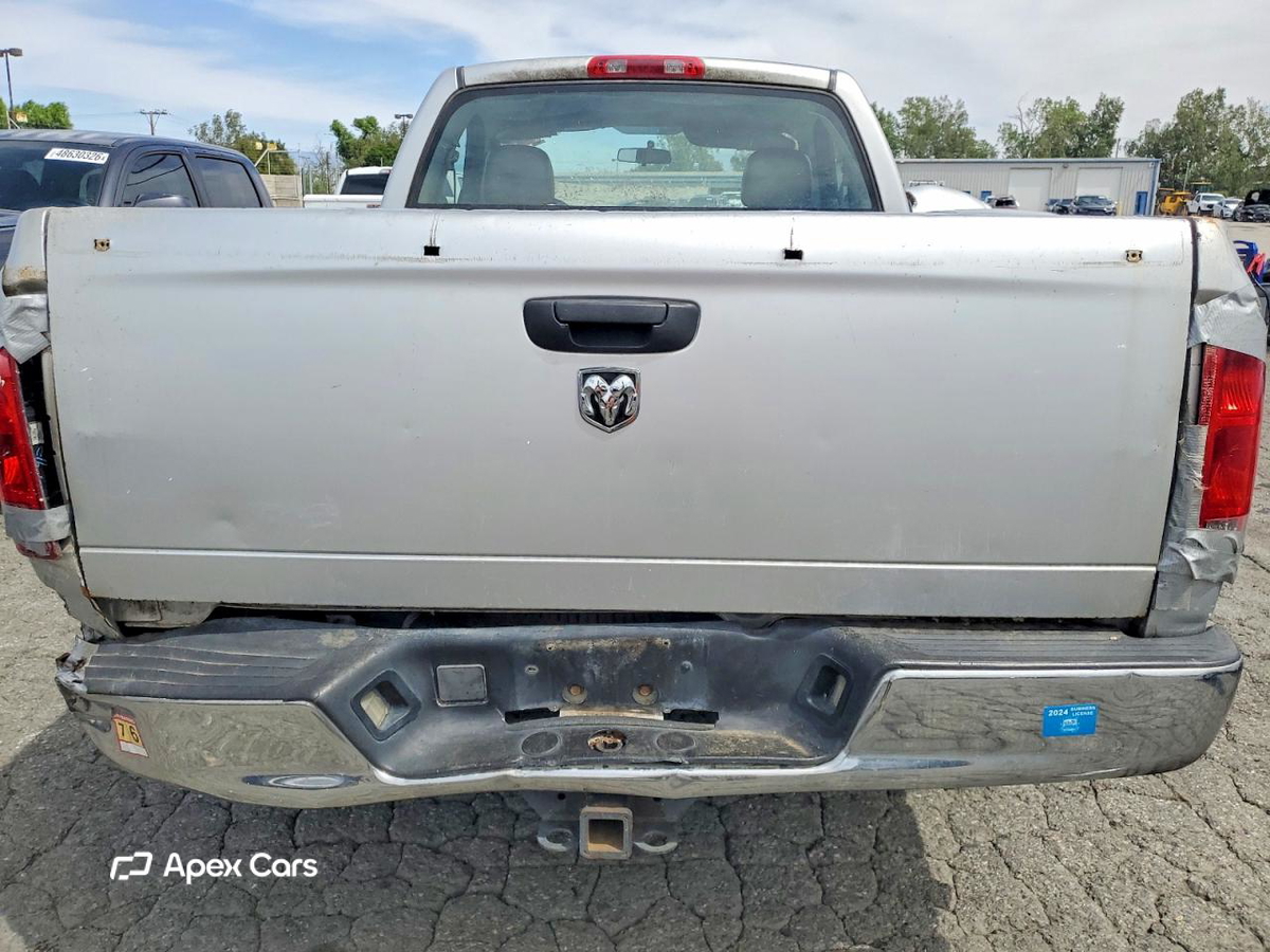 Dodge RAM 2006