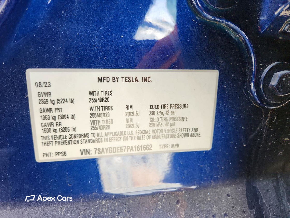 Tesla Model Y 2023