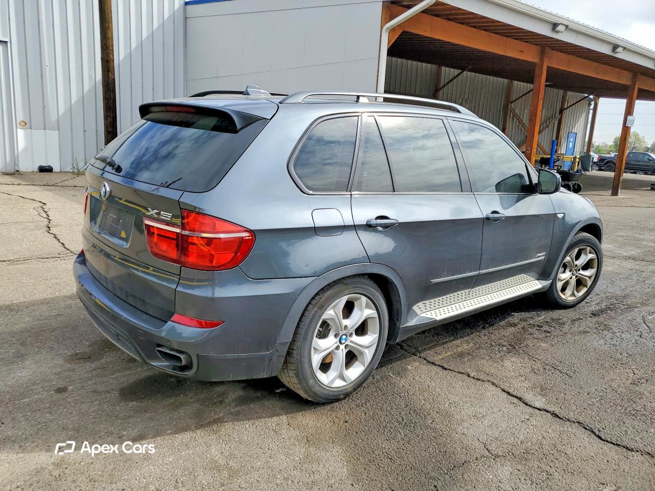 BMW X5 2011