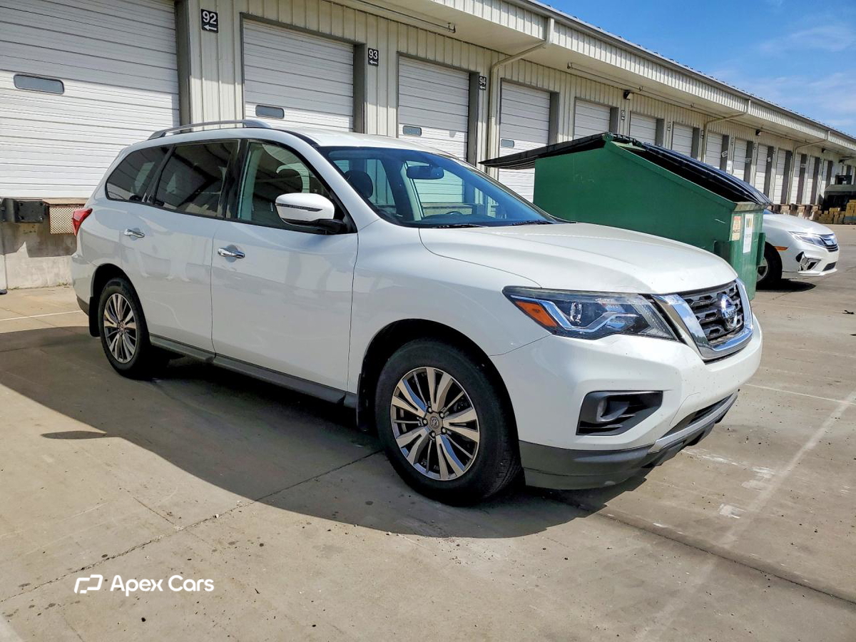 Nissan Pathfinder 2018