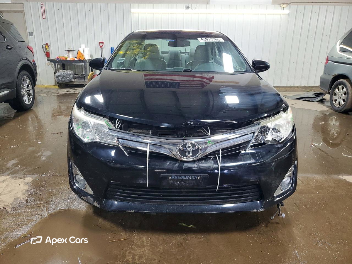 Toyota Camry 2012