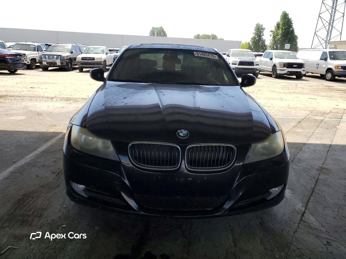 BMW Series 3 2011