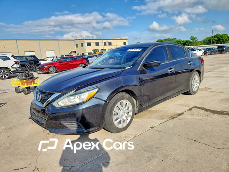 Nissan Altima 2016 - Image 1 of 5