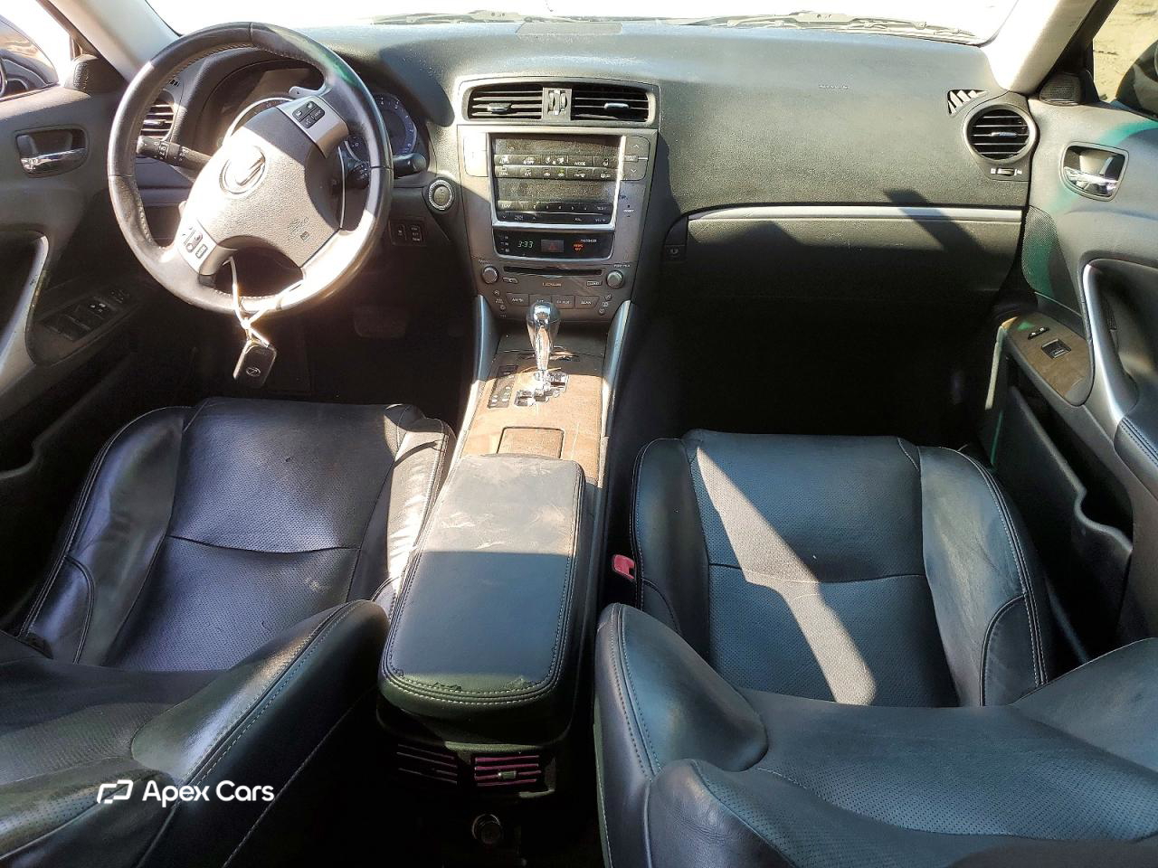Lexus IS 2011