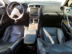 Lexus IS 2011