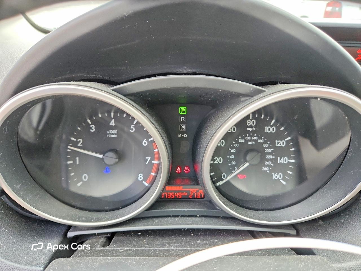 Mazda 5 2015