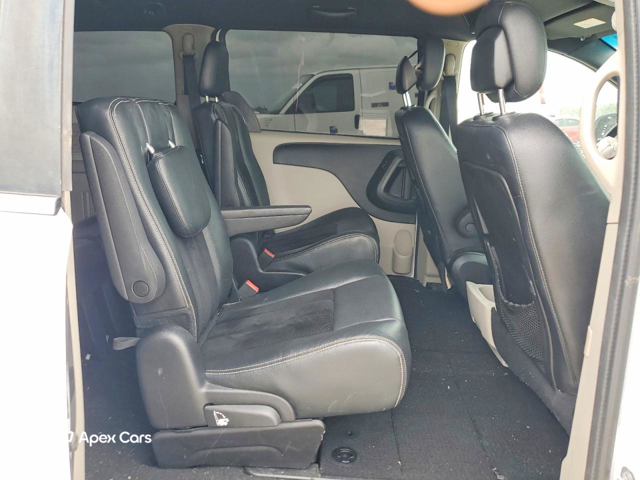 Dodge Caravan 2016