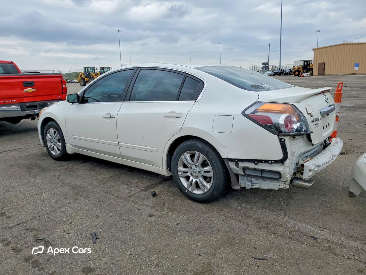 Nissan Altima 2011
