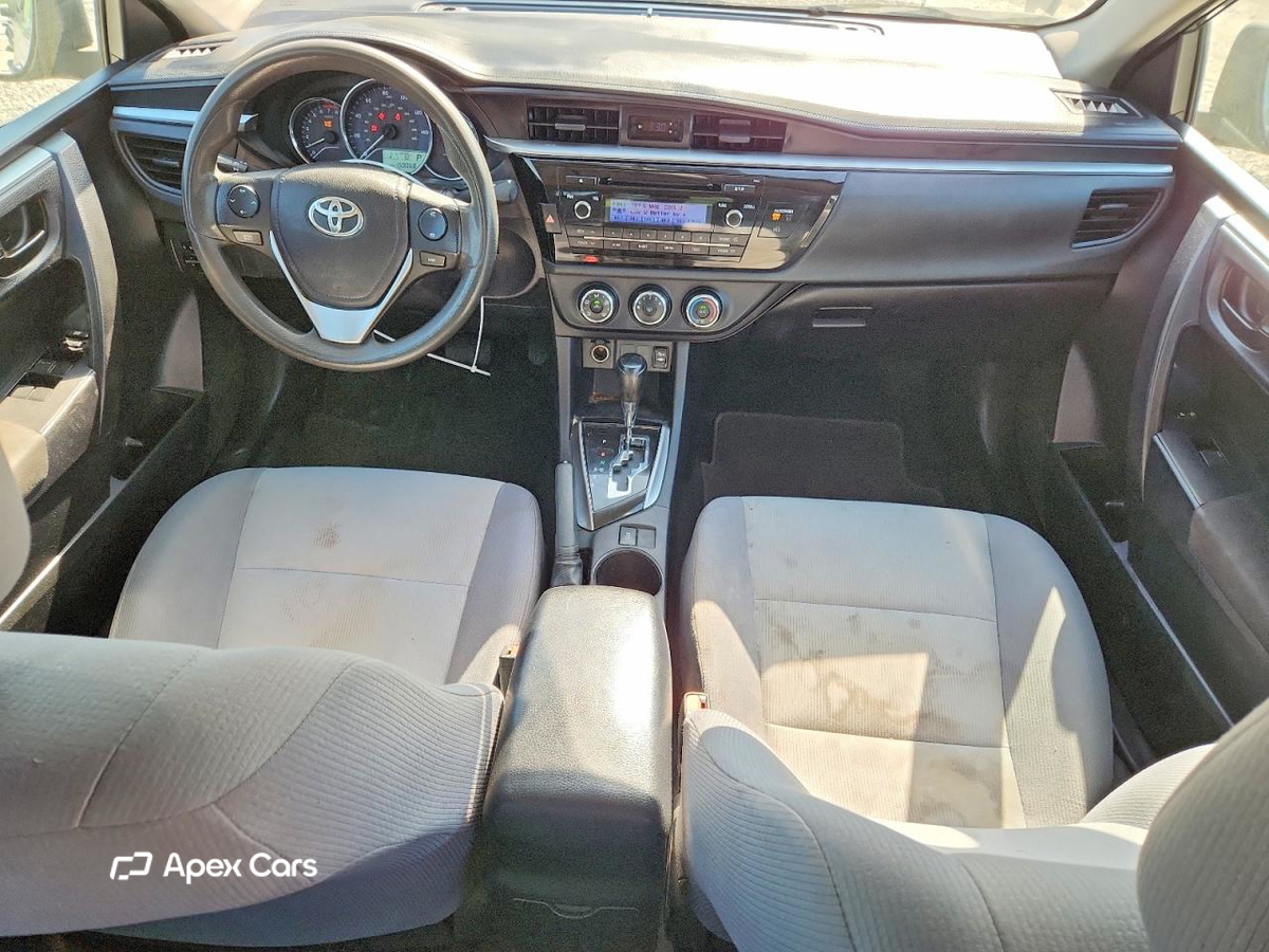 Toyota Corolla 2015