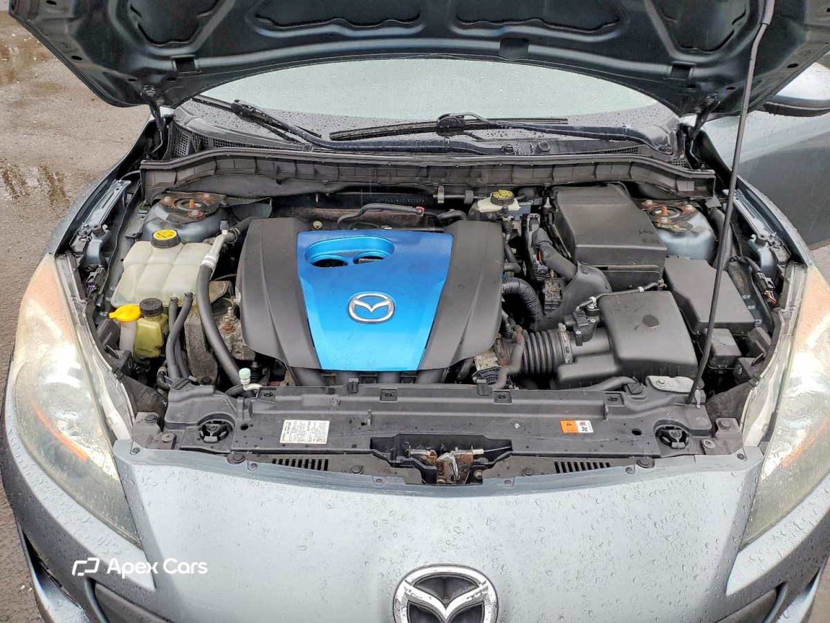 Mazda 3 2012