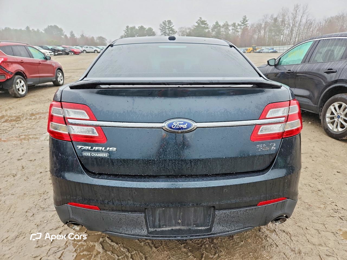 Ford Taurus 2014