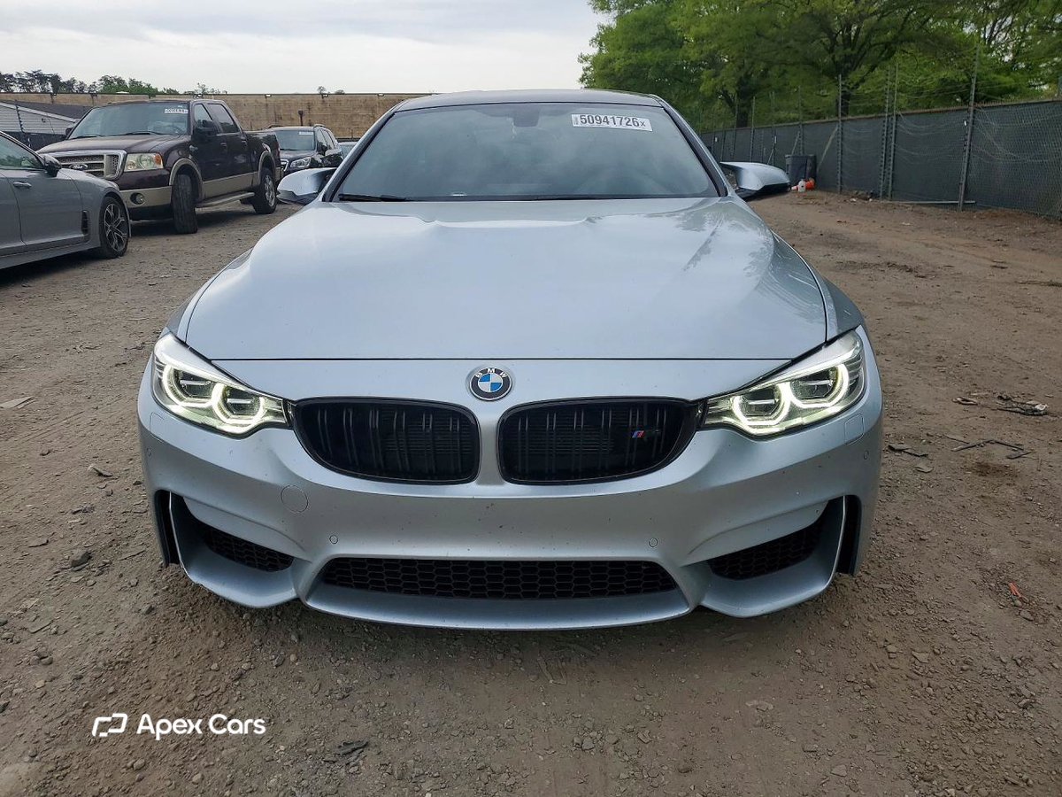 BMW M4 2015