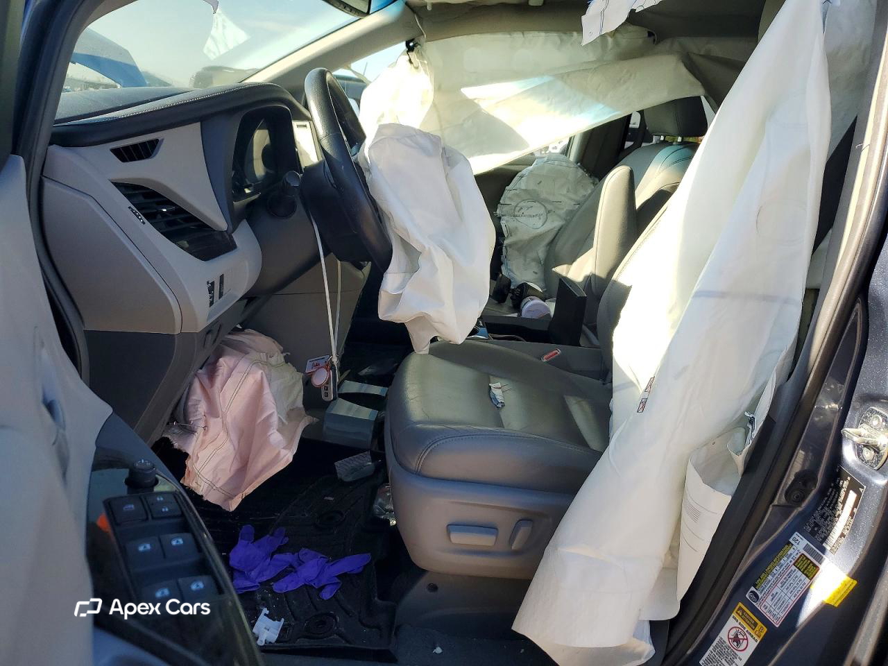 Toyota Sienna 2015