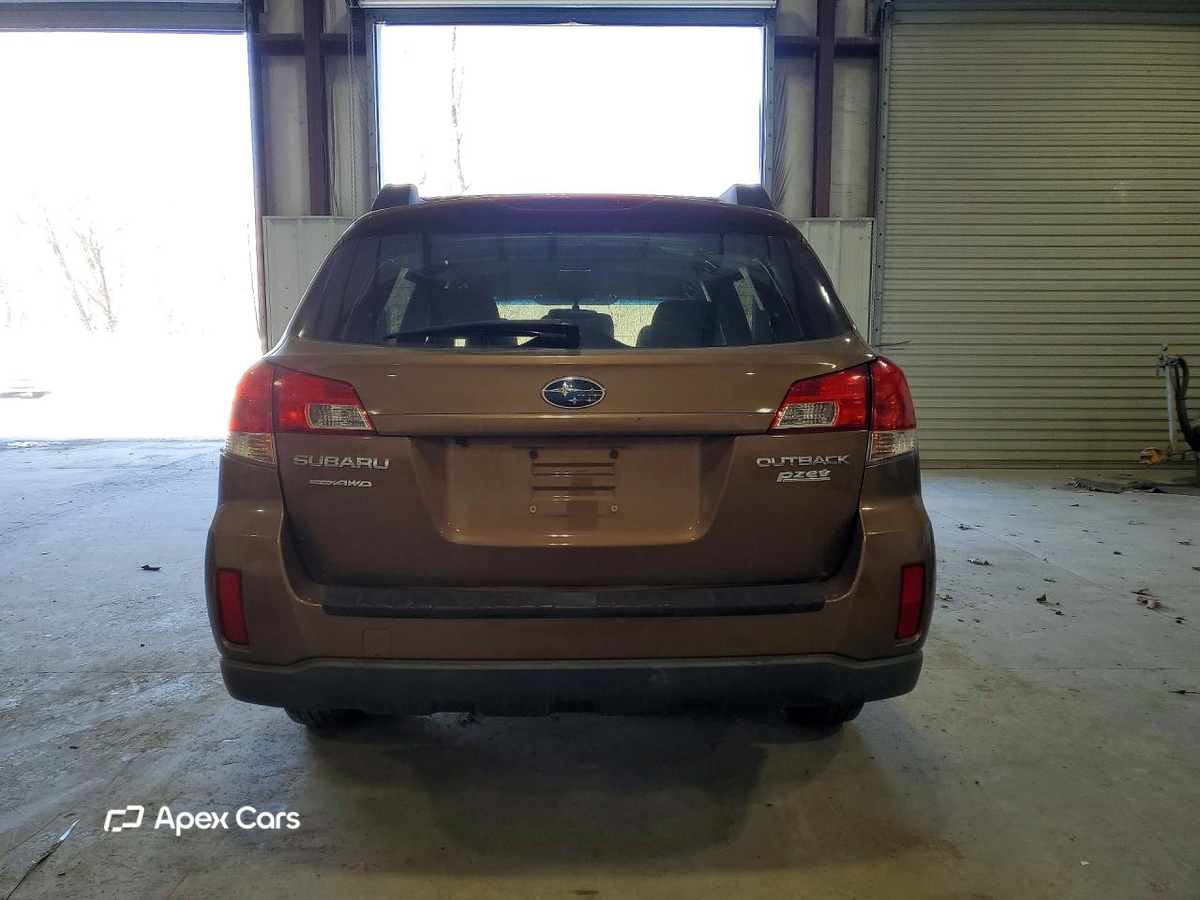 Subaru Outback 2011