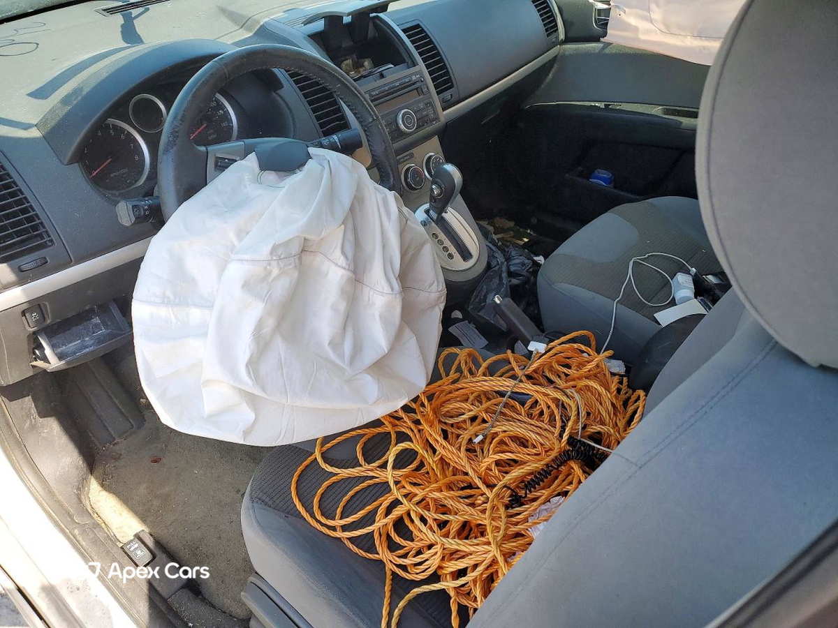 Nissan Sentra 2012