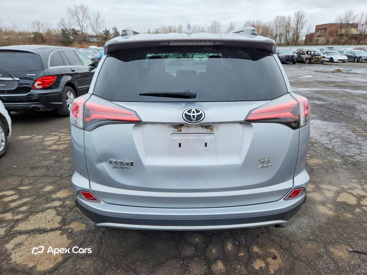 Toyota RAV 4 2016