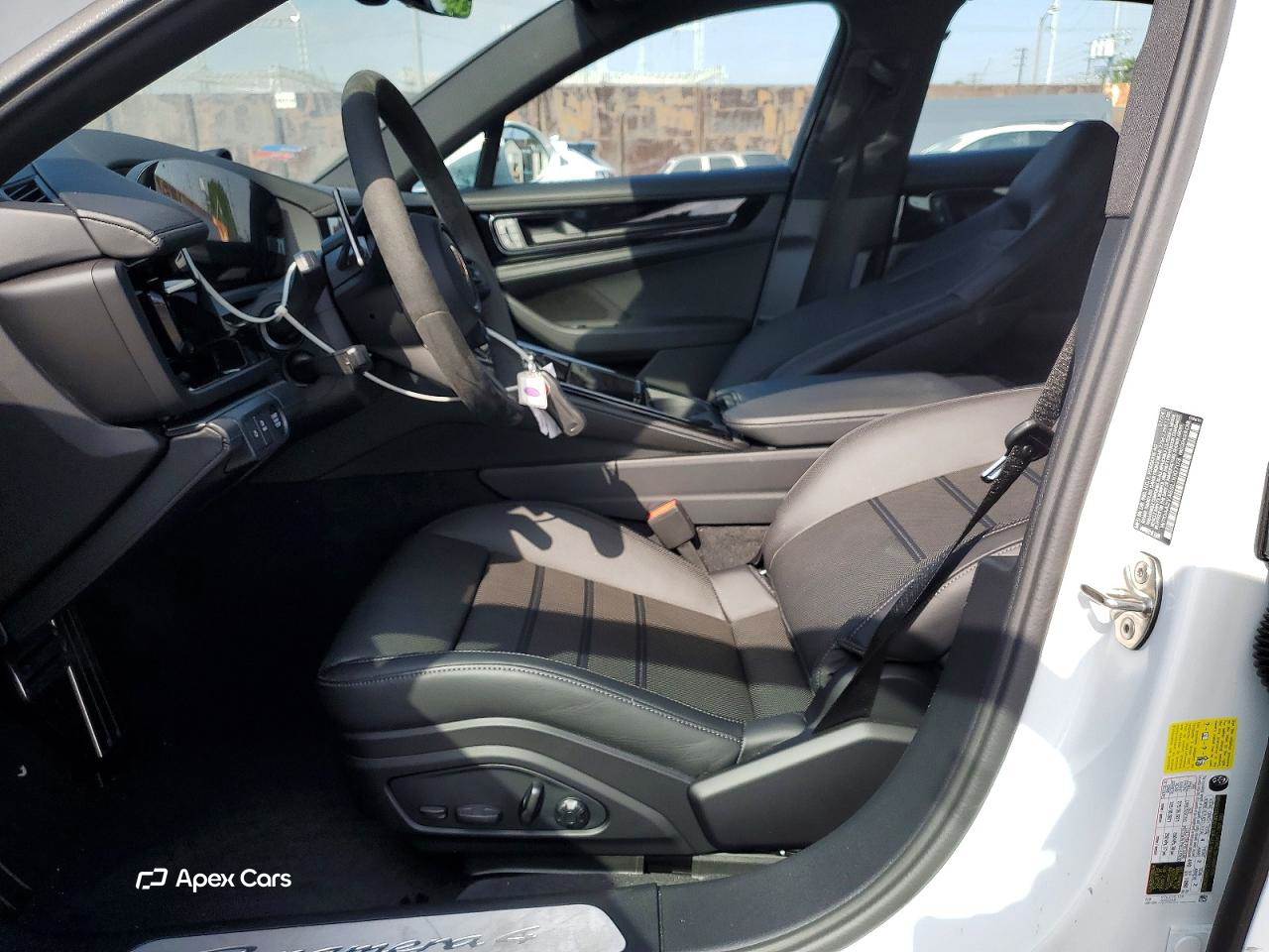 Porsche Panamera 2025