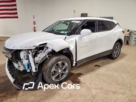 Chevrolet Blazer 2025 - Image 1 of 14
