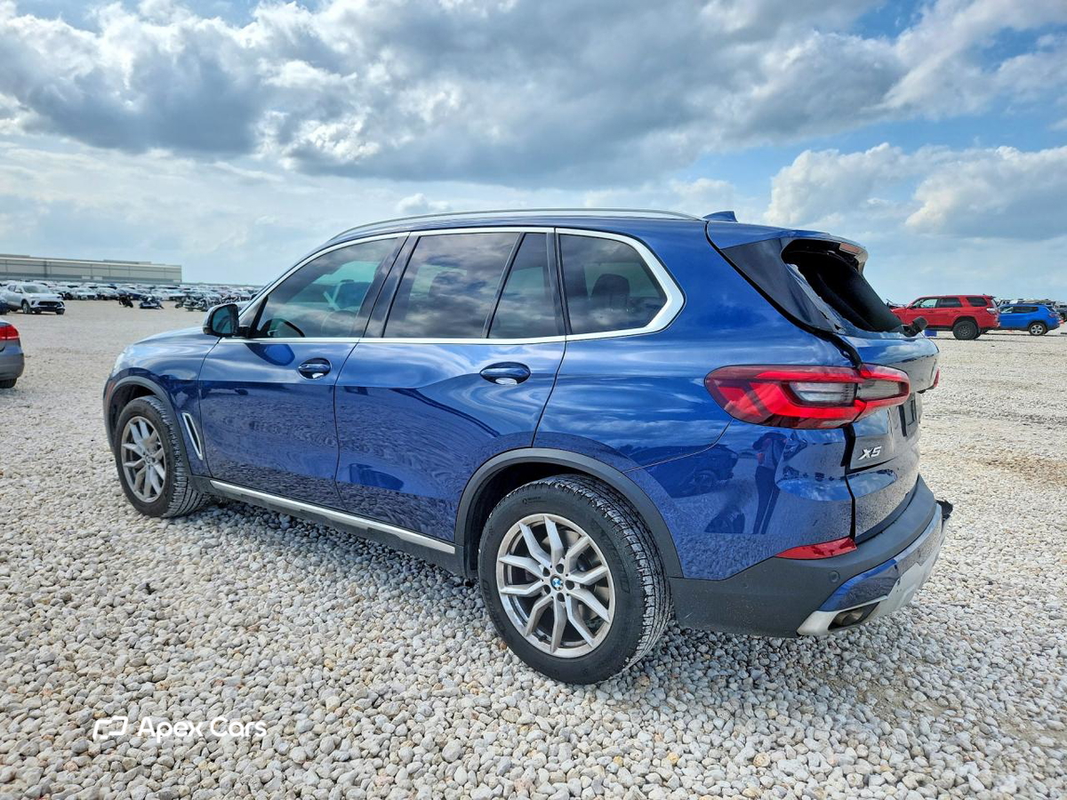 BMW X5 2021