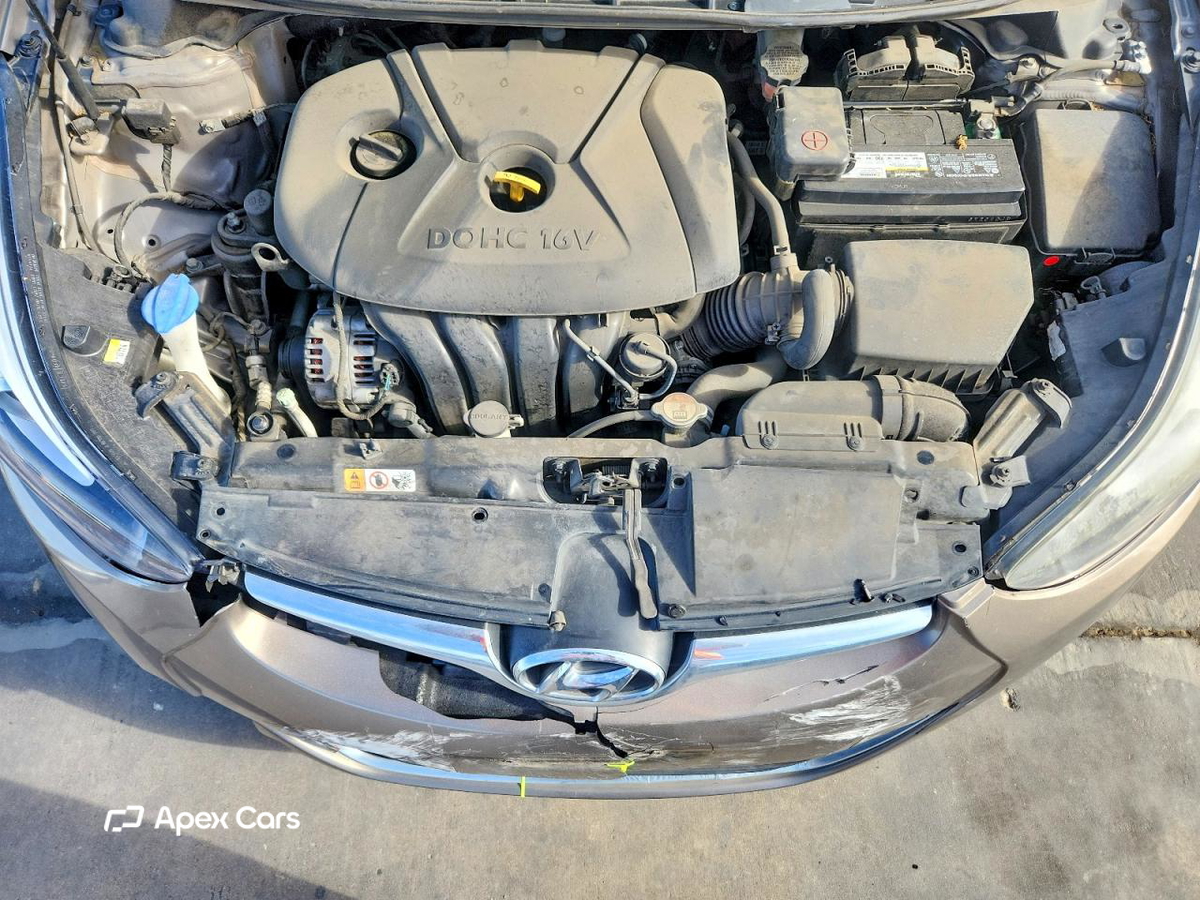 Hyundai Elantra 2015