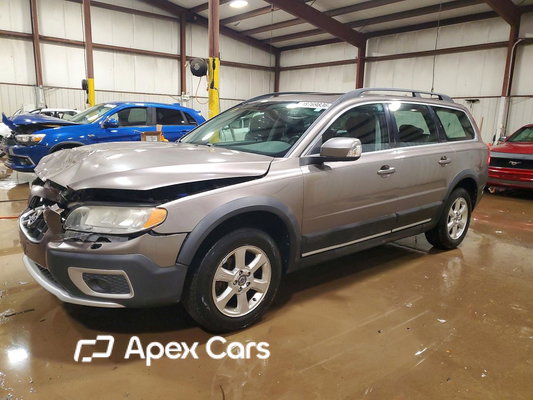 Volvo XC70 2010 - Image 1 of 13