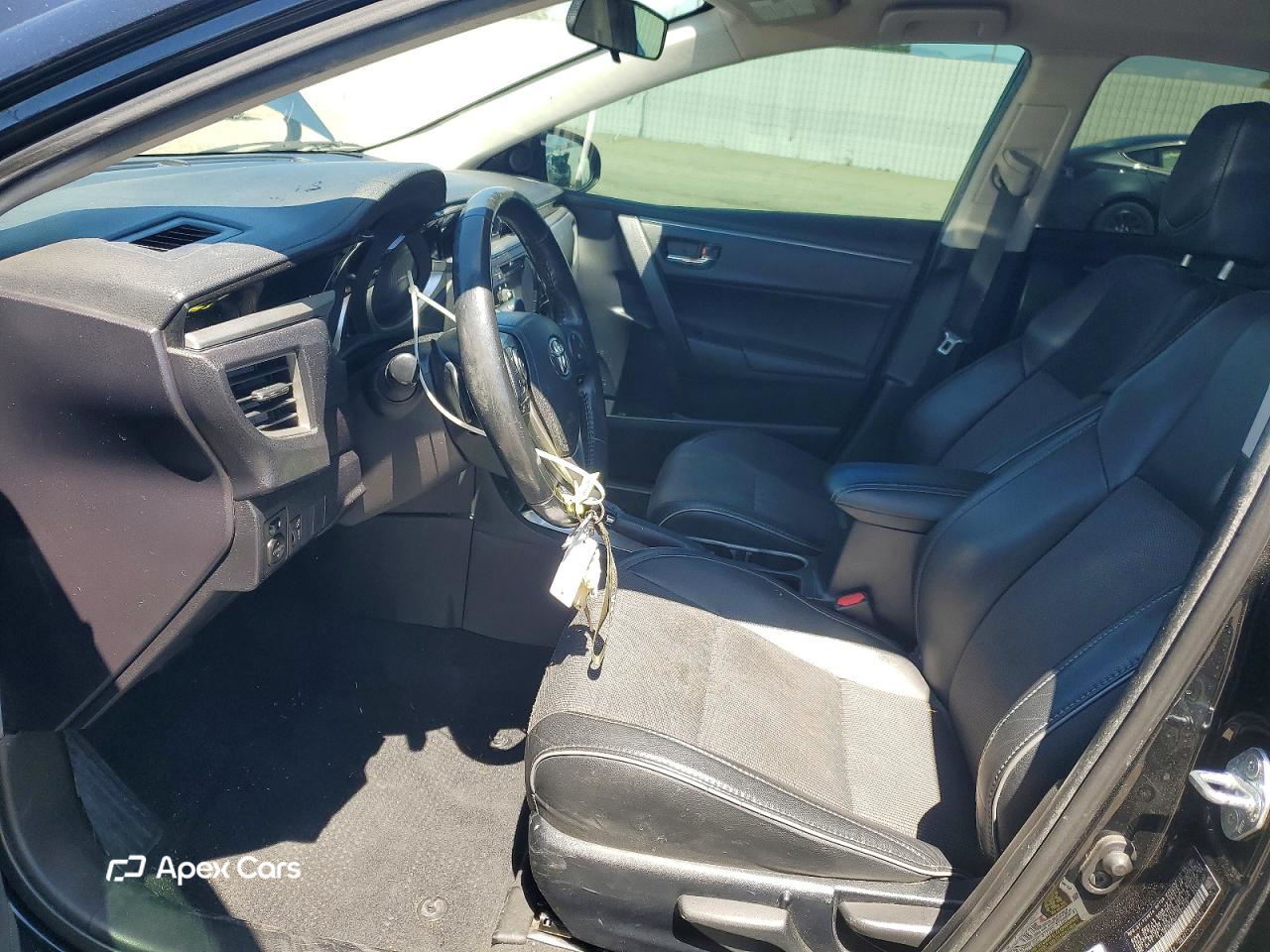 Toyota Corolla 2015