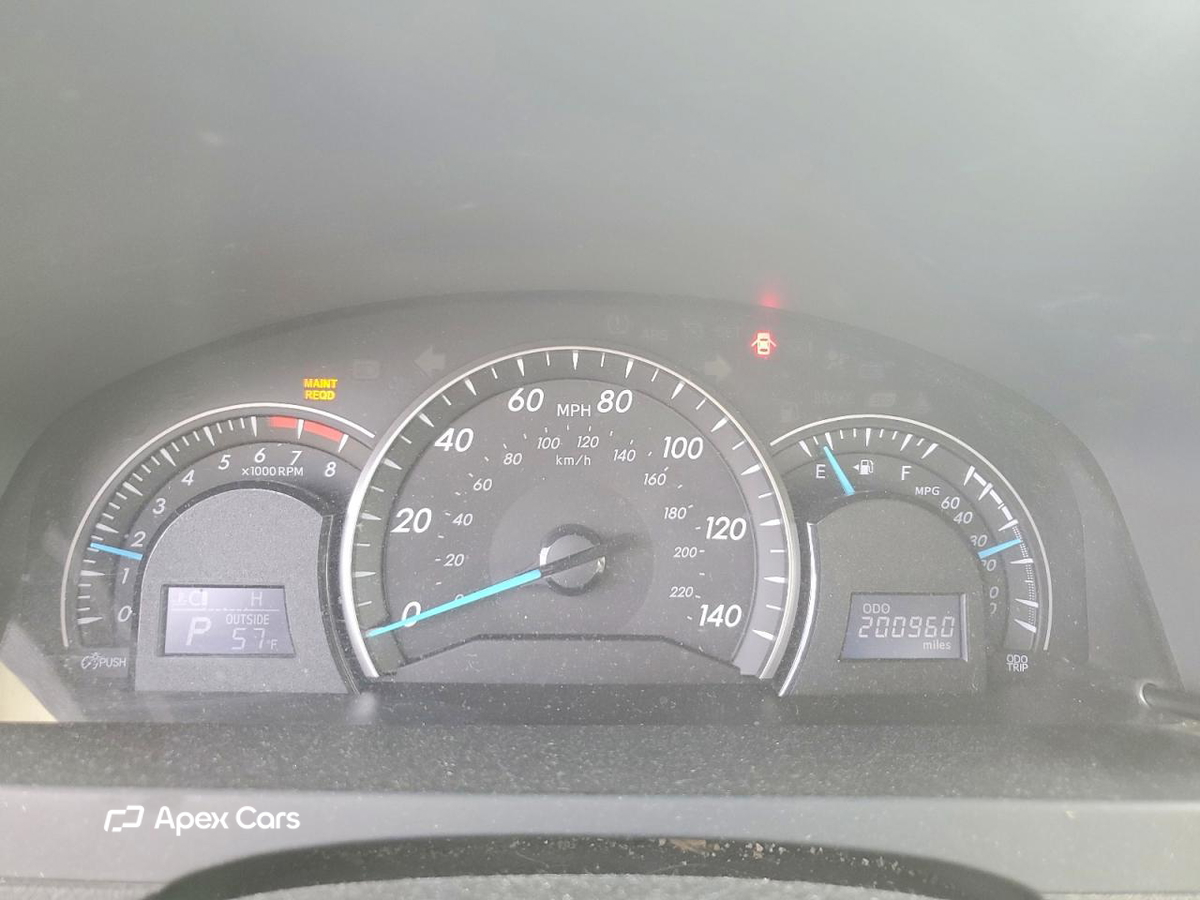 Toyota Camry 2012