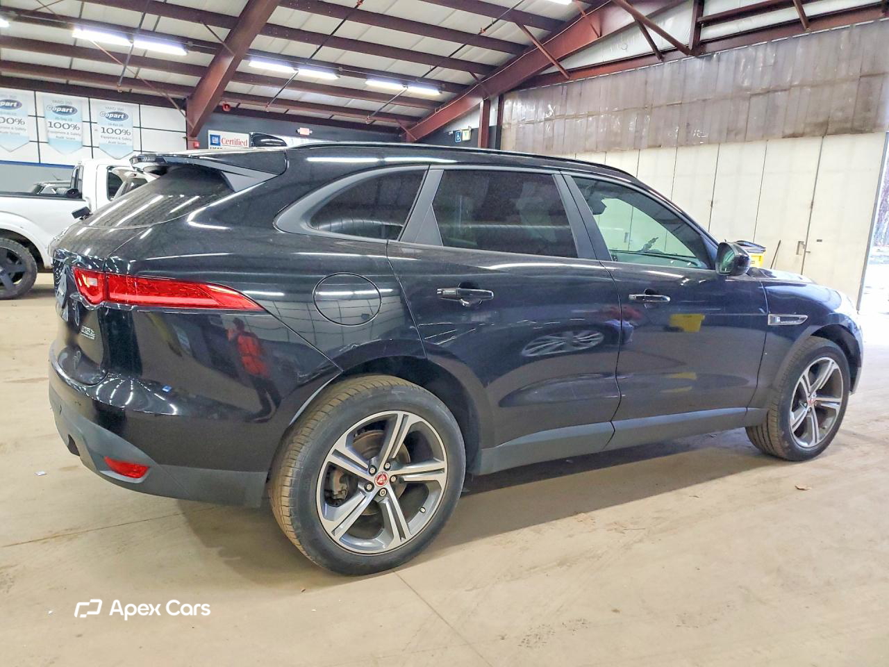Jaguar F-Pace 2017