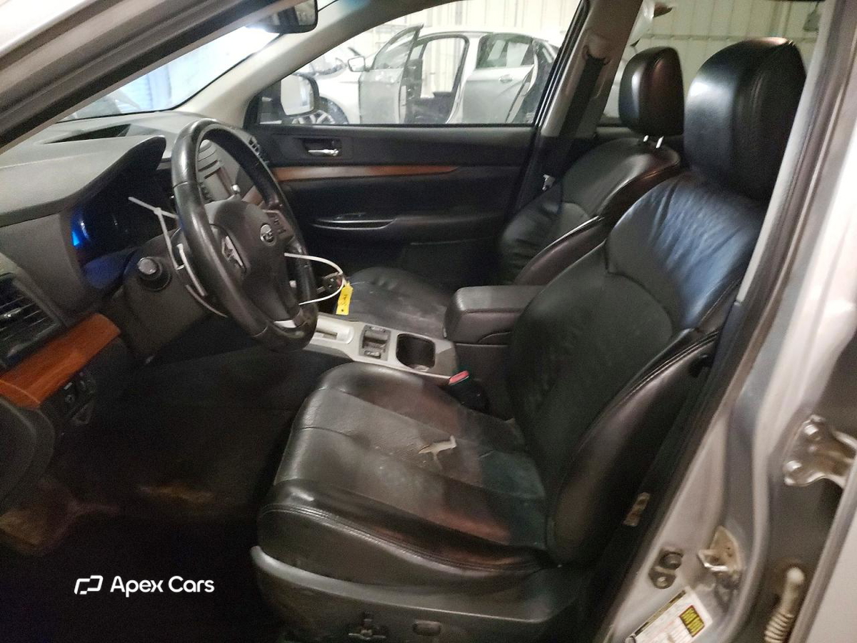 Subaru Outback 2013