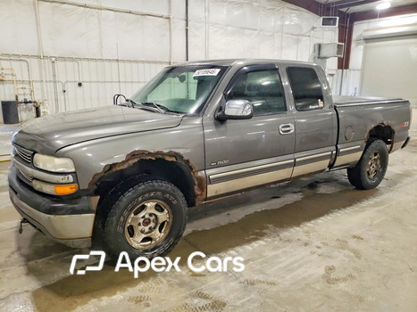 Chevrolet Silverado 2002 - Image 1 of 12