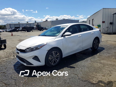 Kia Forte 2023 - Image 1 of 4