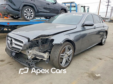 Mercedes-Benz E-klasse 2017 - Image 1 of 5