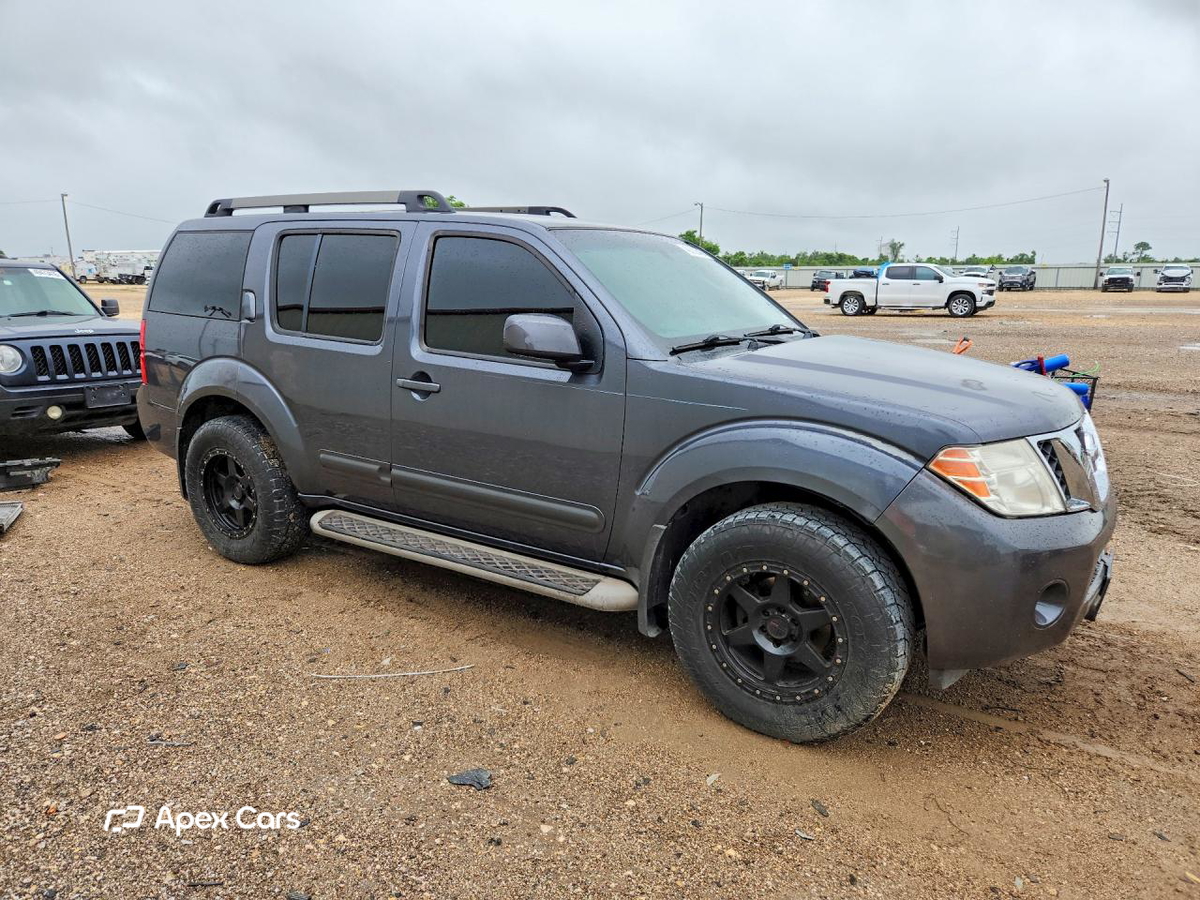 Nissan Pathfinder 2012
