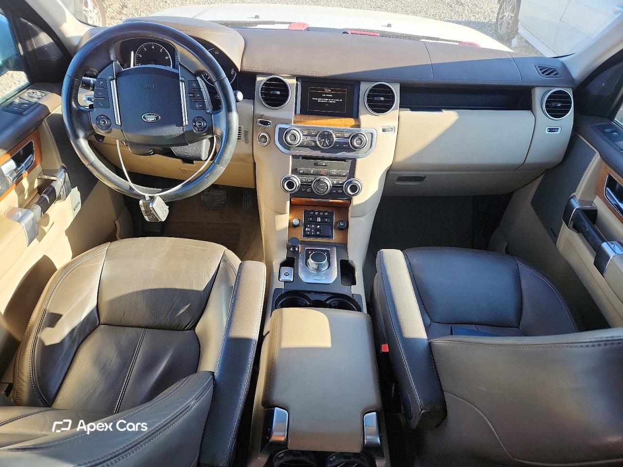 Land Rover LR4 2016