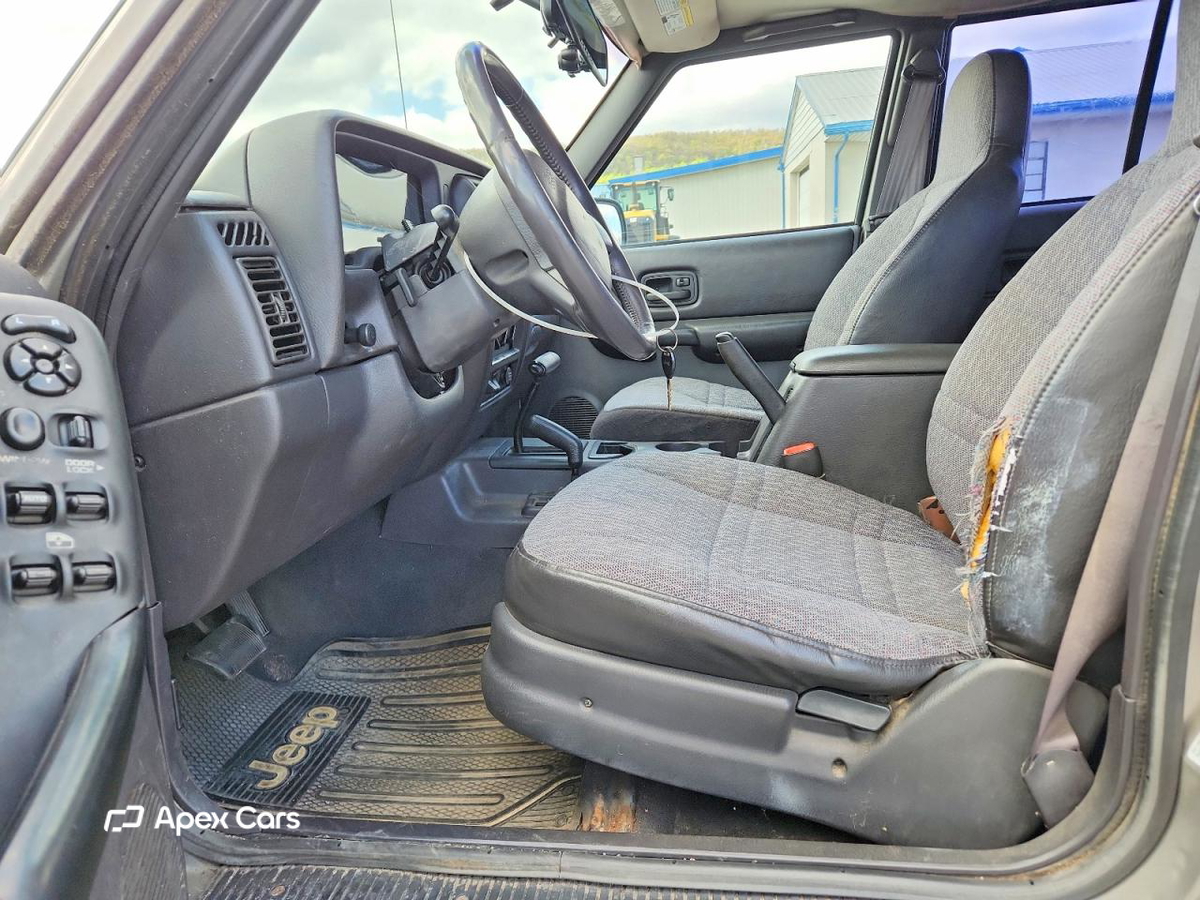 Jeep Cherokee 2001