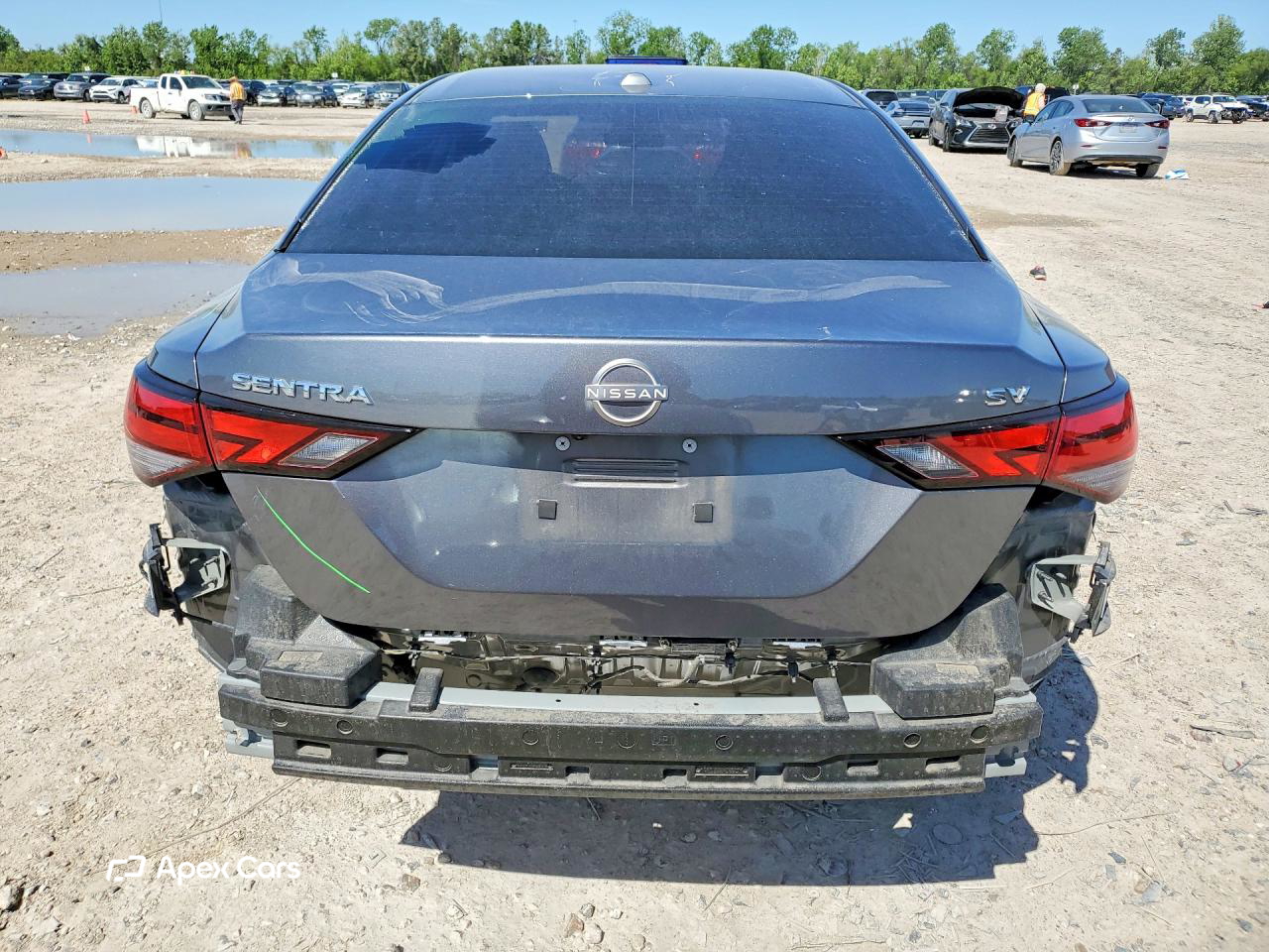 Nissan Sentra 2024
