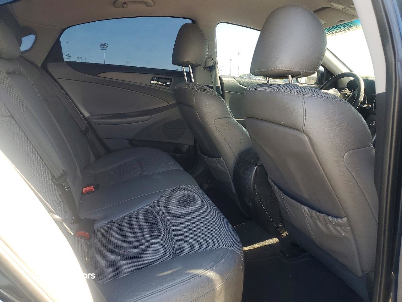 Hyundai Sonata 2011