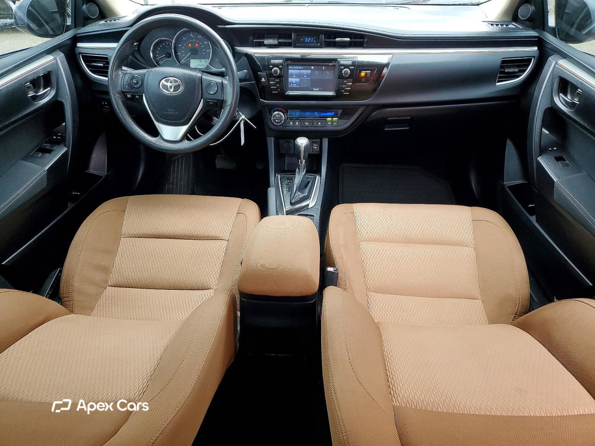 Toyota Corolla 2015