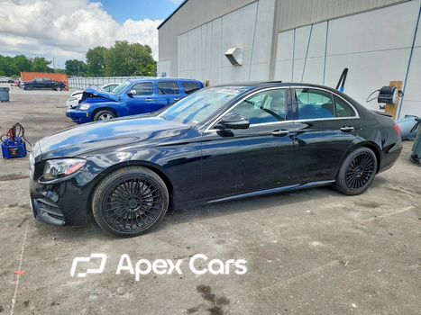Mercedes-Benz E-klasse 2019 - Image 1 of 13