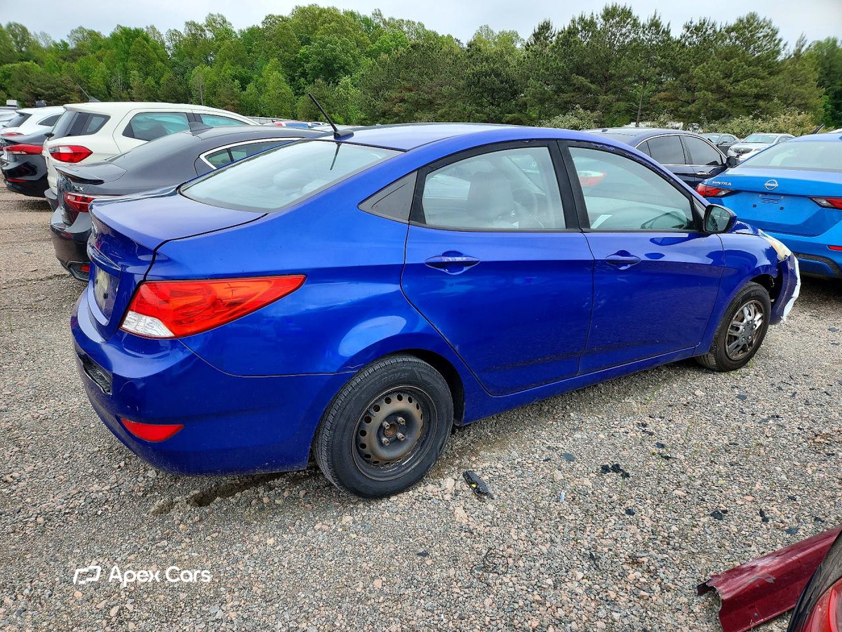 Hyundai Accent 2013